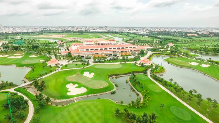 Sân Golf Long Biên - Sân nội đô Hà Nội, tiện lợi tiếp khách
