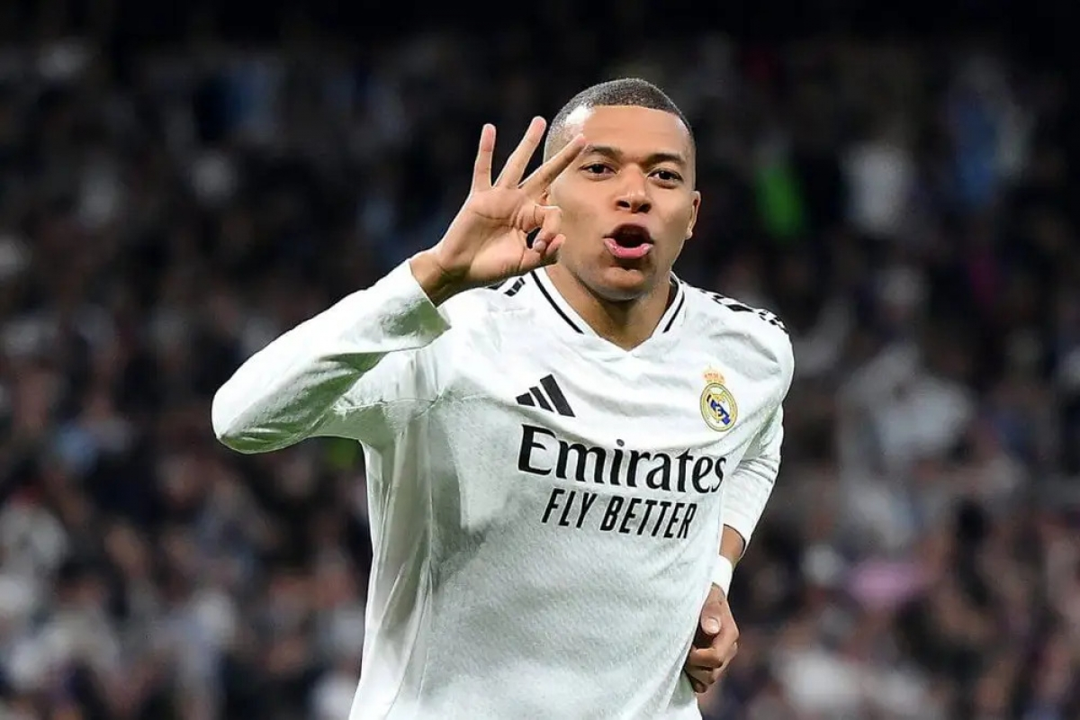 Kylian Mbappé trong màu áo của câu lạc bộ Real Madrid đã ghi tới 47 bàn thắng sau 62 trận đấu