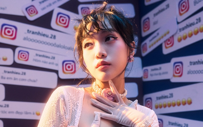 Chi Xê là thành viên đội "Vô cực" tại Em Xinh Say Hi nhưng đã dừng chân ở Live Stage 2.