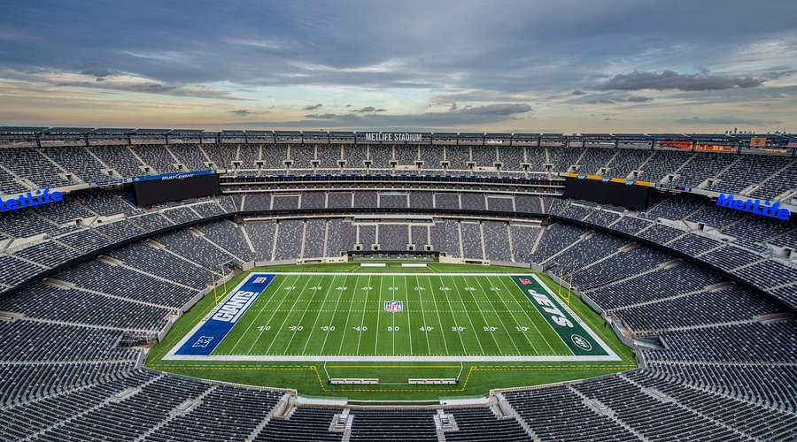 MetLife Stadium là một sân vận động lớn