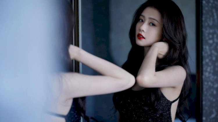 Bạch Lộc - Vẻ đẹp cá tính, có phần "nam tướng"