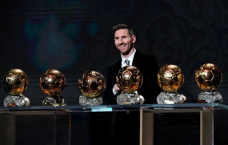 Messi là người duy nhất đoạt liên tiếp 4 lần (2009 - 2012).