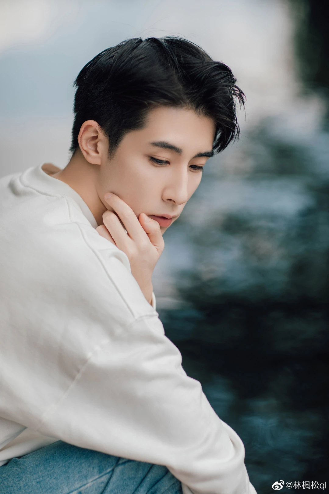 Lâm Phong Tùng - chàng diễn viên tài năng với gương mặt đẹp phi giới tính