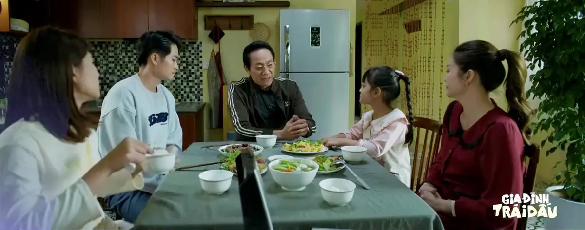 Bộ phim truyền hình Gia đình trái dấu tiếp tục lên sóng với tập 27, phát sóng lúc 20h00 tối nay trên kênh VTV3