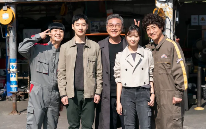 "Taxi Driver 3” Tập 1: Lee Je Hoon tái xuất bùng nổ, "cuốc xe" báo thù đầu tiên chính thức lăn bánh!