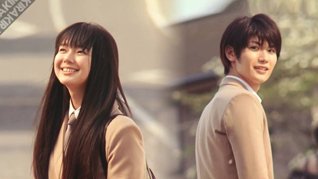 Cảm xúc giữa Sawako và Kazehaya nhẹ nhàng như gió xuân, vừa e ấp, vừa sâu lắng