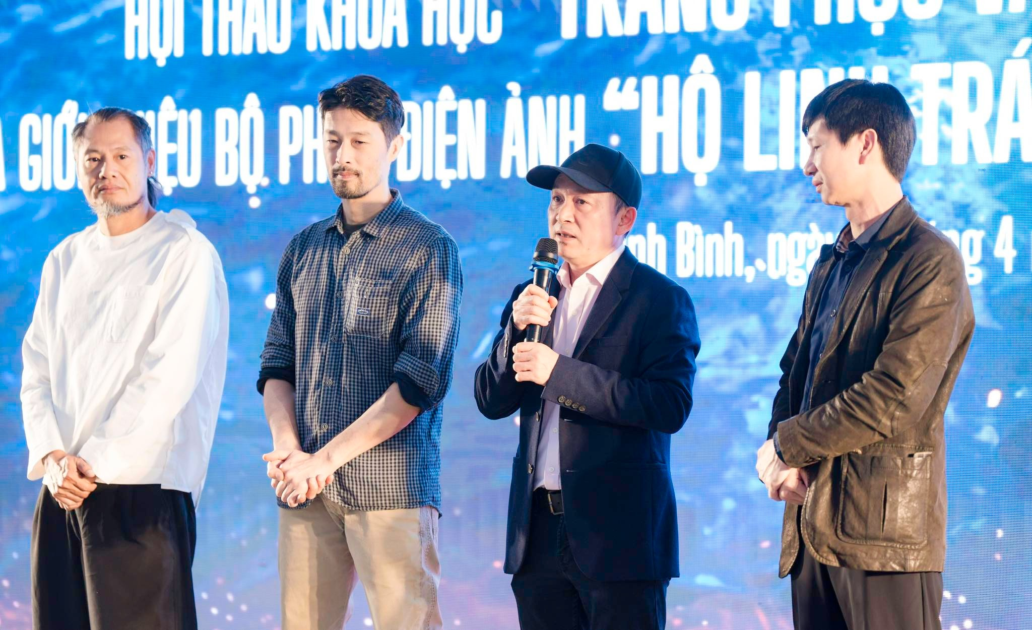 Phim không chỉ khắc họa những màn giao đấu đầy kịch tính giữa con người và định mệnh, mà còn tôn vinh tinh thần “trung quân - ái quốc”