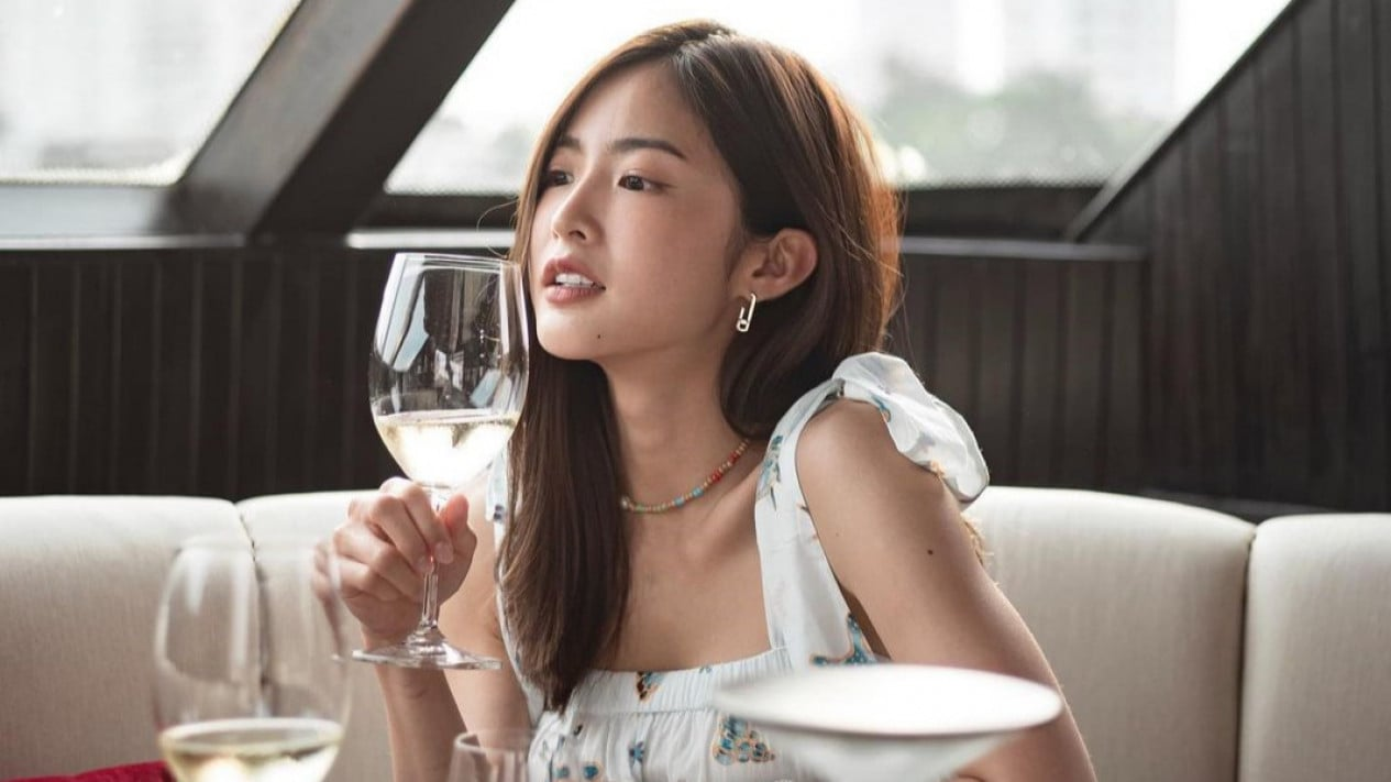 Mild (Lapassalan Jiravechsoontornkul)