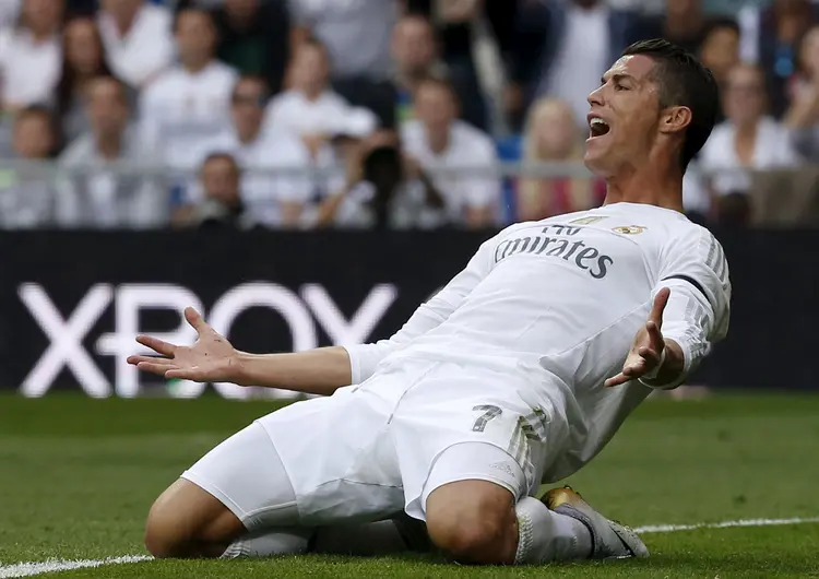 Ronaldo hiện ghi được 933 bàn sau tổng cộng 1.273 trận đấu