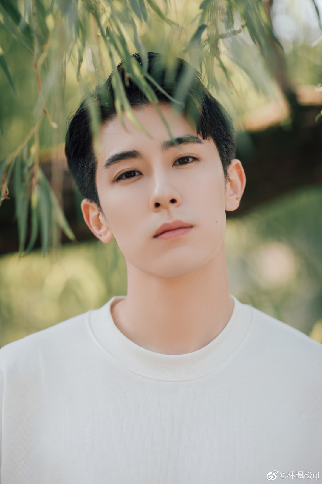 Chàng diễn viên trẻ tài năng, điển trai của màn ảnh Hoa ngữ - Lâm Phong Tùng