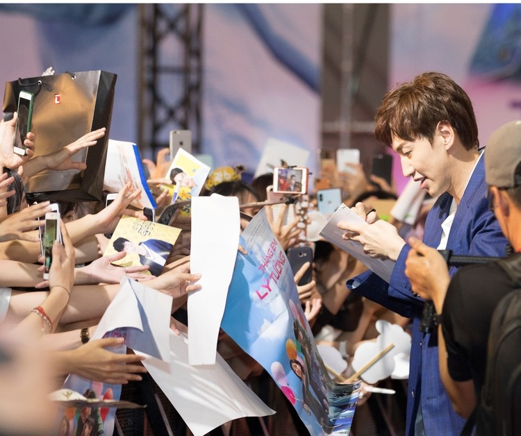 Kwang Soo đến Việt Nam quảng bá phim điện ảnh năm 2019