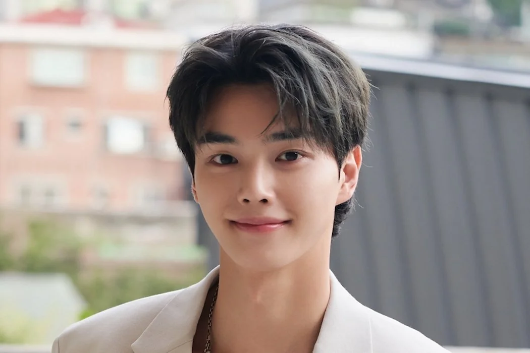 diễn viên song kang
