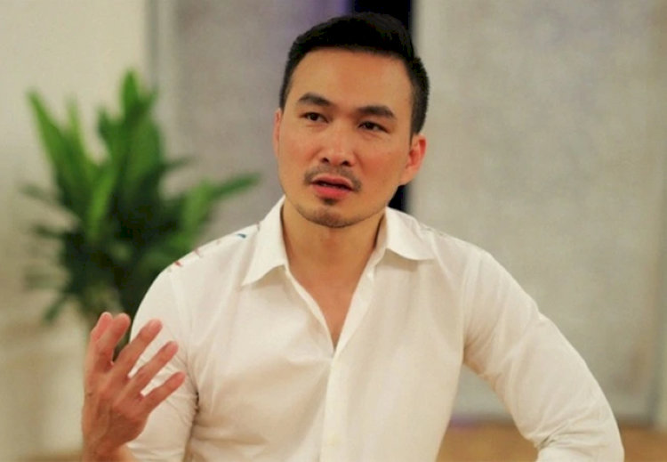 Nam diễn viên chi bảo vẫn sở hữu vẻ ngoài trẻ trung, nam tính và lịch lãm ở tuổi ngũ tuần