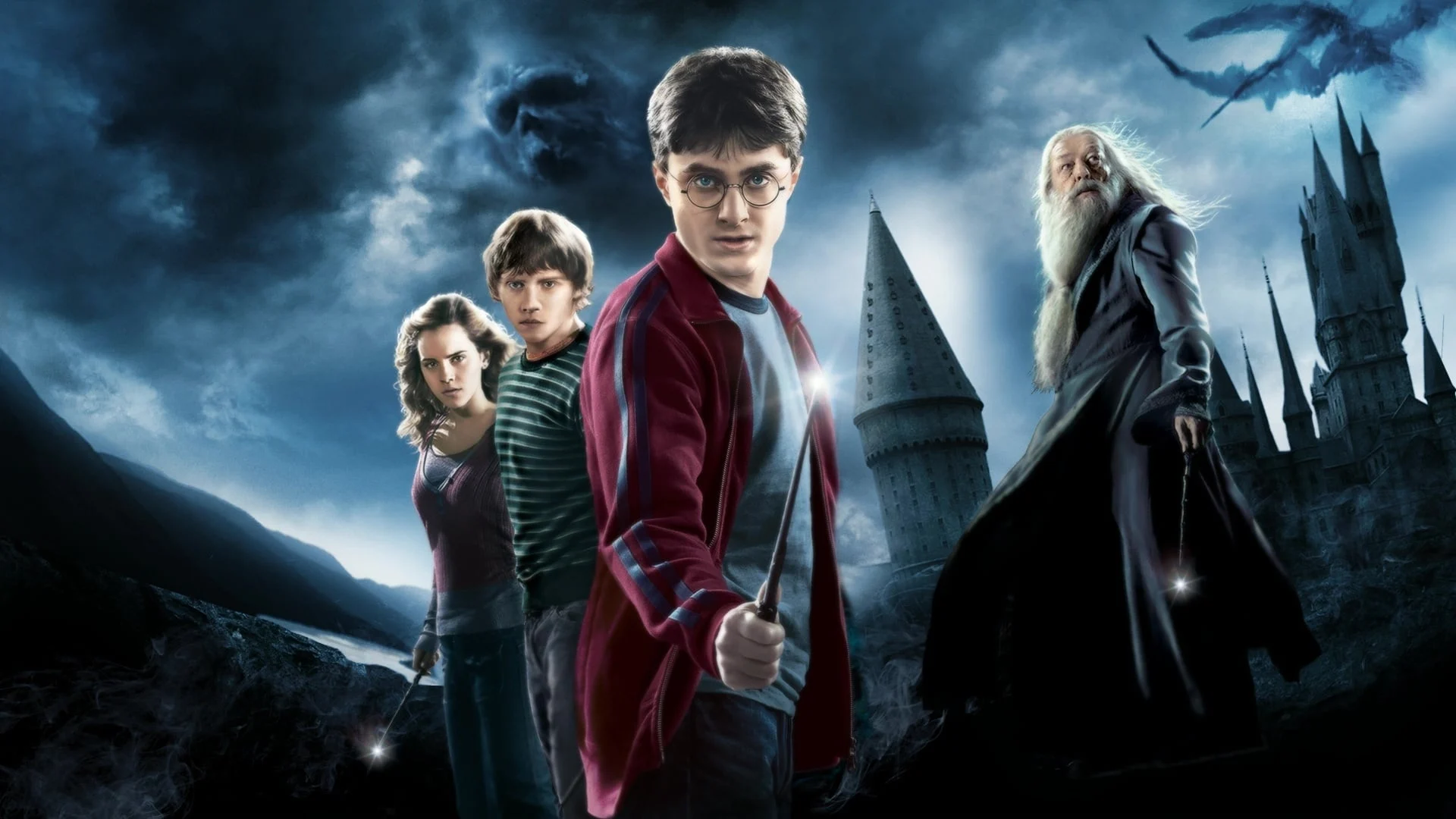 Dumbledore dạy Harry về quá khứ của Voldemort thông qua những ký ức được lưu trữ