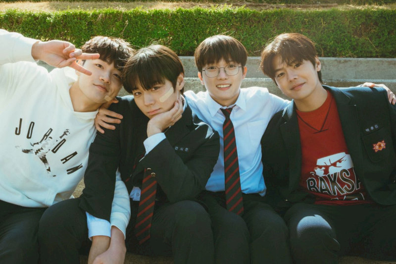 Tiếp nối phần 1, bộ phim đưa khán giả đến với câu chuyện của Yeon Si Eun - chàng học sinh gầy gò nhưng trí tuệ xuất chúng