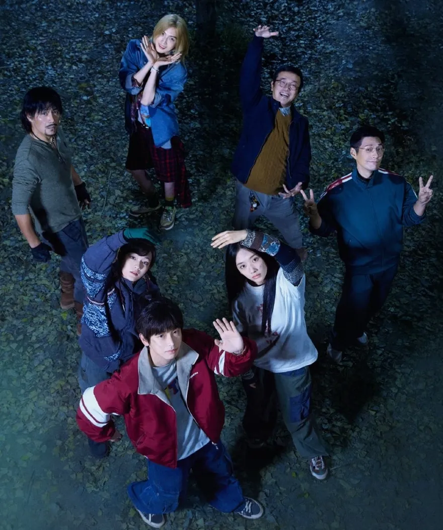 Dị Nhân Chi Hạ 2 góp phần mở rộng câu chuyện bằng những tuyến nhân vật mới mẻ - mỗi người đều mang theo một “bí ẩn” riêng khiến khán giả không thể đoán trước.