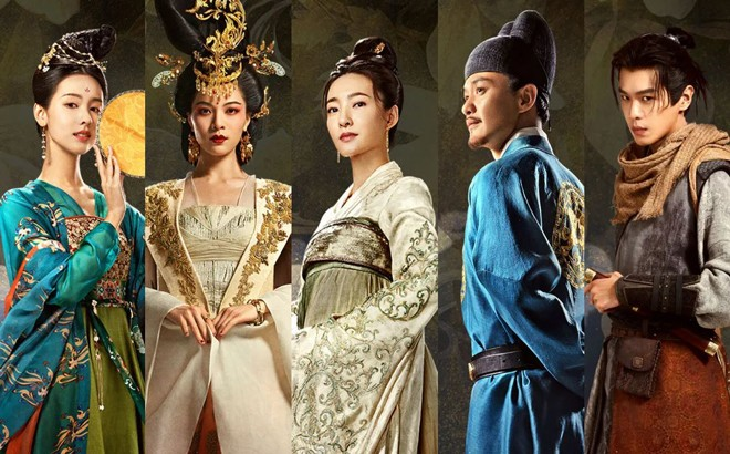 Bộ phim xoay quanh các câu chuyện trinh thám nổi tiếng của Địch Nhân Kiệt