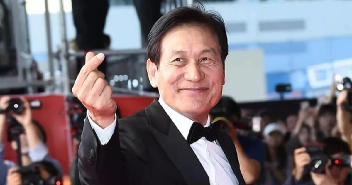 Diễn viên gạo cội Ahn Sung Ki