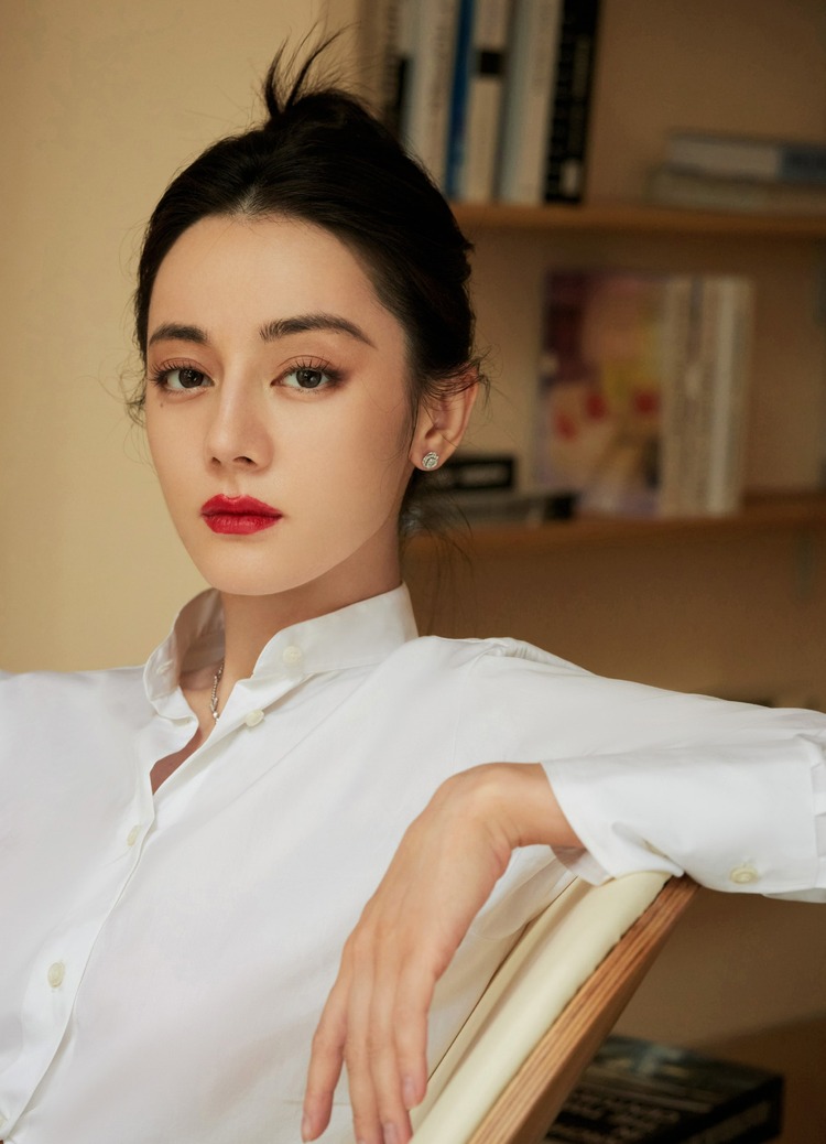 Địch Lệ Nhiệt Ba