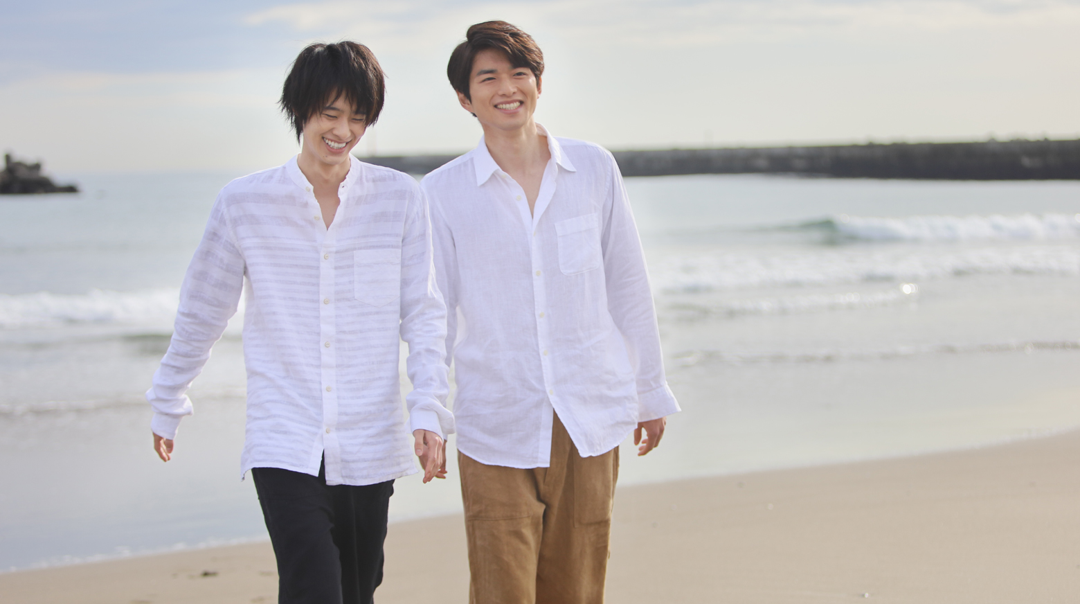 Tình yêu chân thành có thể vượt qua thời gian, thử thách và cả sự khắc nghiệt của hiện thực, để ở bên nhau trong từng giai đoạn của cuộc đời