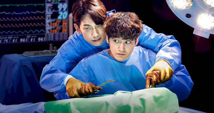 Nhiều tình huống hài hước diễn ra khi linh hồn và thể xác của hai bác sĩ nhập thành một