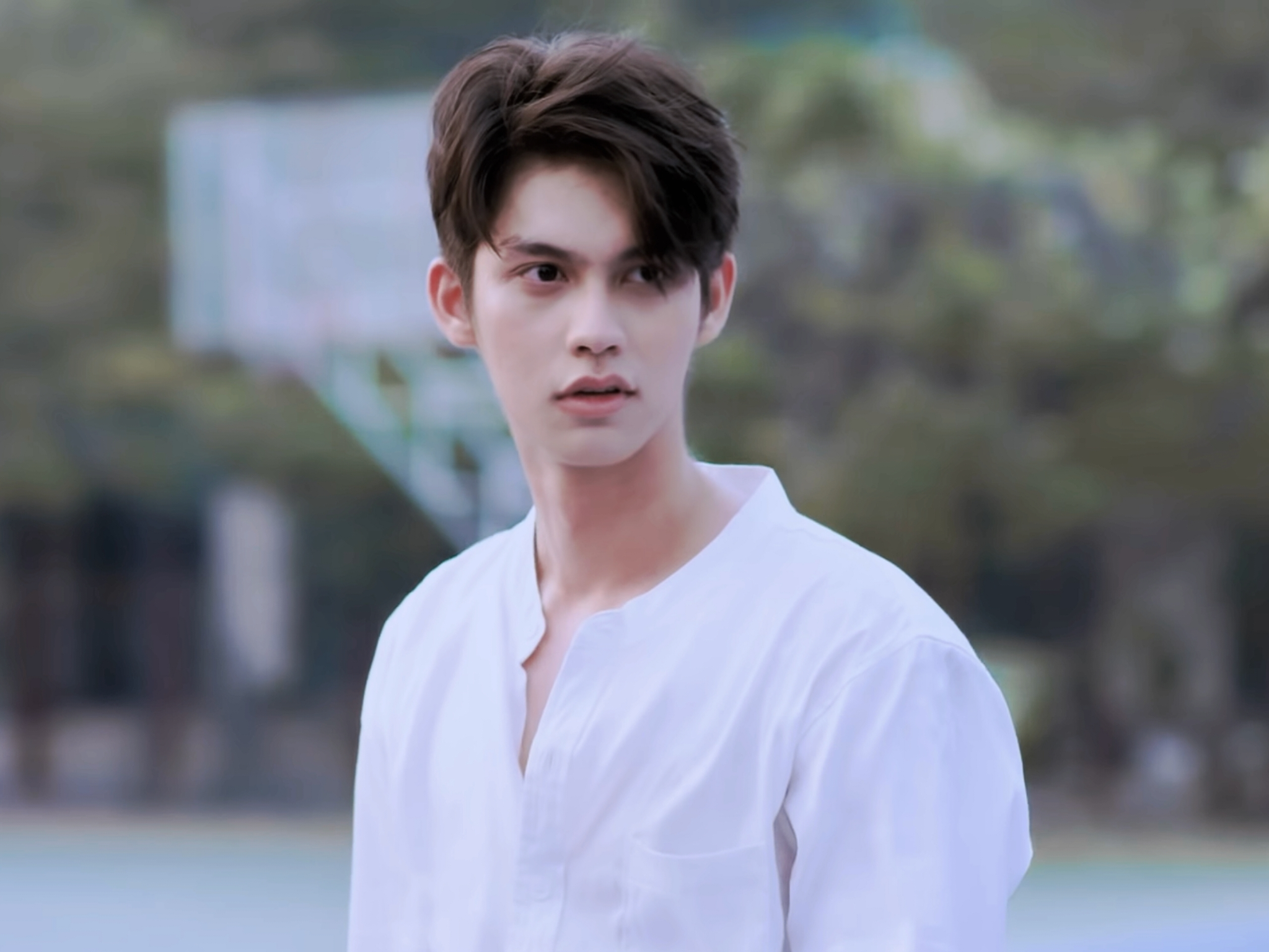 Bright Vachirawit Chivaaree