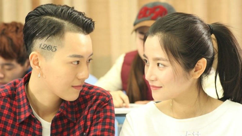 "Sai giới tính, đúng ở tình yêu" là một trong những web-drama bách hợp học đường đời đầu tạo nên cơn sốt khổng lồ