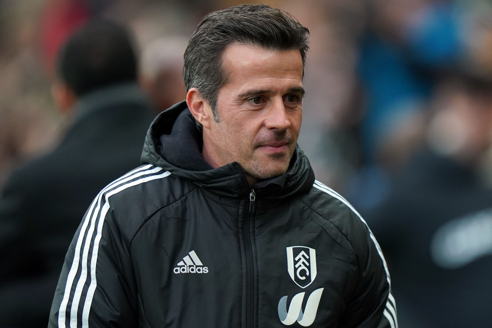 HLV Marco Silva không chỉ đối mặt với bài toán thể lực của các trụ cột mà còn phải "vá" lại đội hình với nhiều ca chấn thương