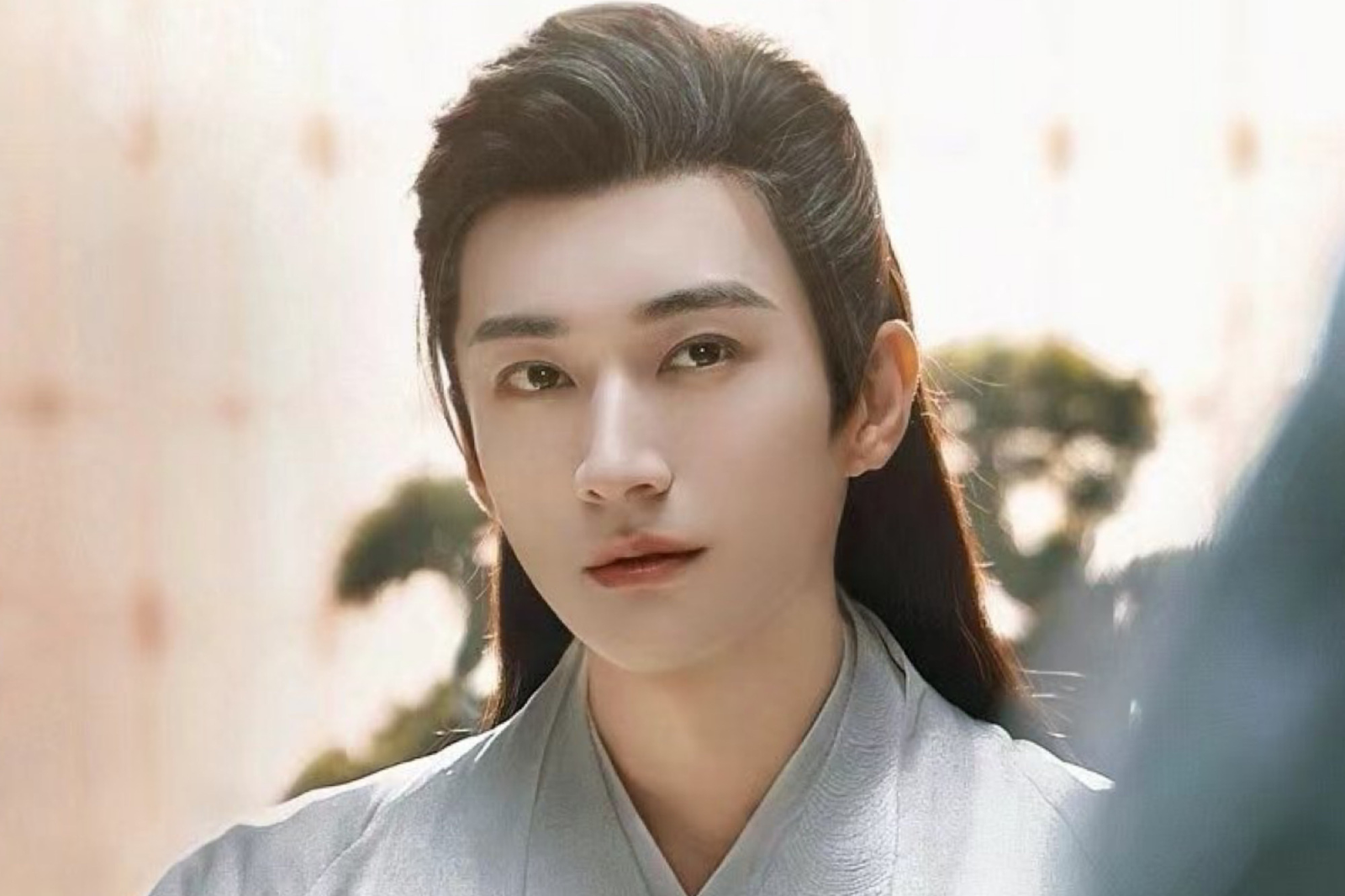 Diễn viên Lưu Học Nghĩa