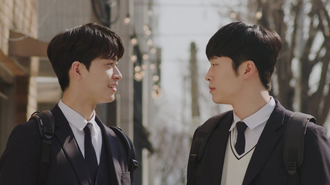 Nội dung xoay quanh Han Tae-joo, người đã sống trong sự bảo vệ chu đáo của Kang Gook - người bạn thời thơ ấu