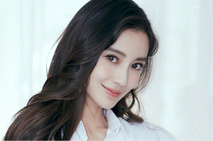 Angelababy - Visual "búp bê sống" không góc chết