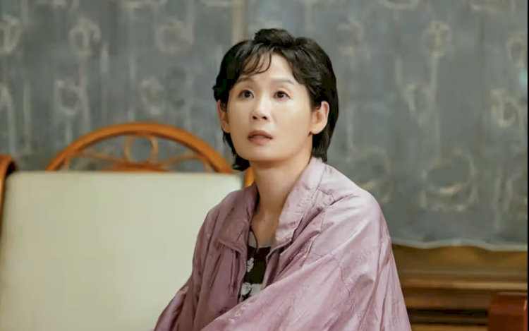 Kim Sun Young trong series "A Virtuous Business" (2024)