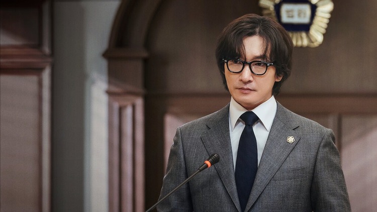 Bộ phim “ Luật sư ly hôn Shin” là tác phẩm của đạo diễn Lee Jae Hoon, là tác phẩm thú vị, kịch tính nhất định bạn phải xem