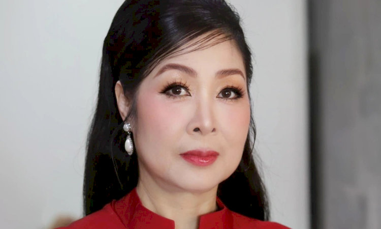 Biểu tượng của nghệ sĩ đa tài, tận tụy và đầy tâm huyết với sân khấu Việt