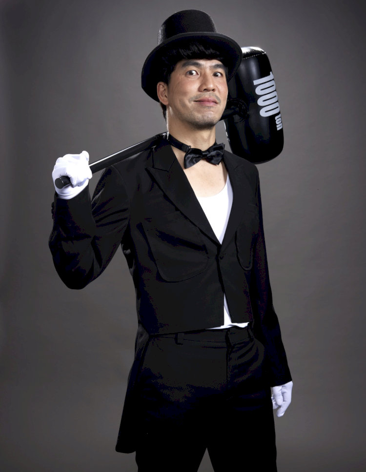 Pongsatorn Jongwilas (Phuak) - Bạn thân của mọi nam chính