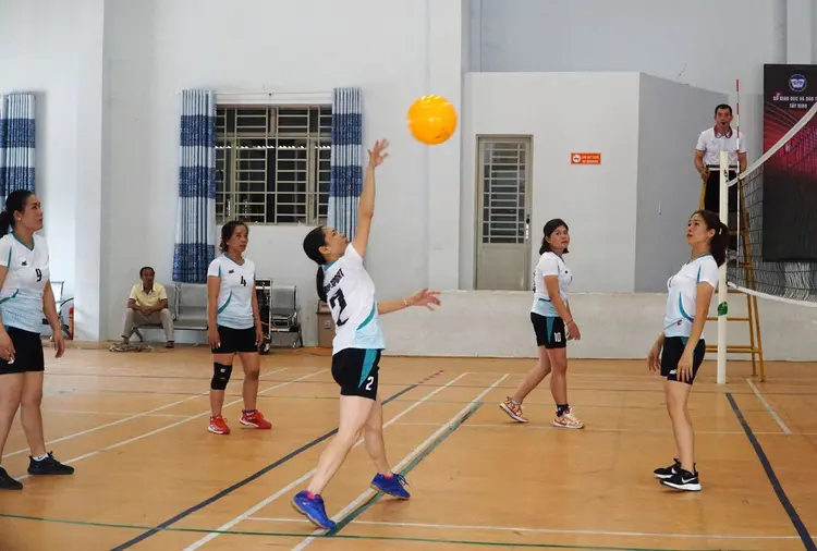 Quả bóng chuyền hơi hình cầu với trọng lượng nhẹ