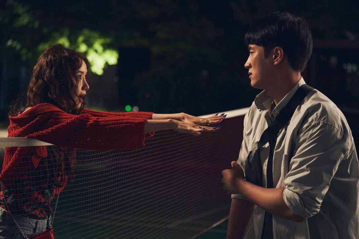 Tình yêu đích thực là sự thấu hiểu và chấp nhận cả những mặt “khác thường” nhất của đối phương