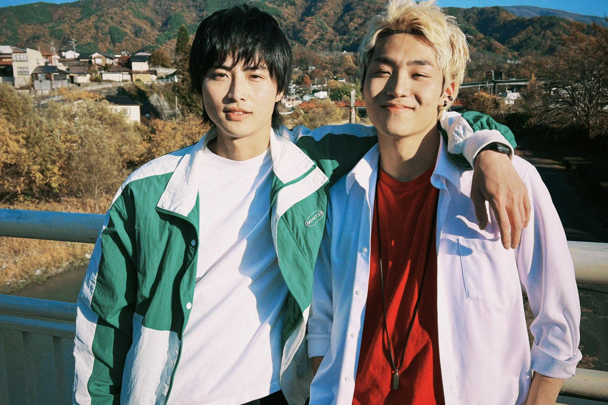 Bộ phim nhấn mạnh sự thấu hiểu và niềm tin trong một mối quan hệ vốn nhiều định kiến