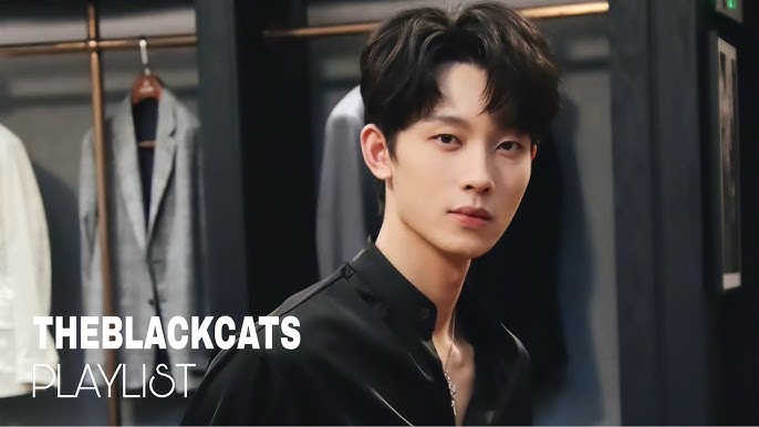 Thời Khang với vai diễn tổng tài đặc biệt trong phim "Đọc Tâm, Lâu Ngày Sinh Tình"