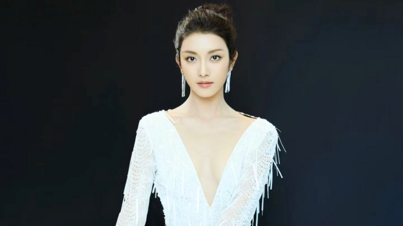 Lưu Lộc Lộc sở hữu khả năng diễn hài thiên bẩm và vẻ ngoài ngọt ngào