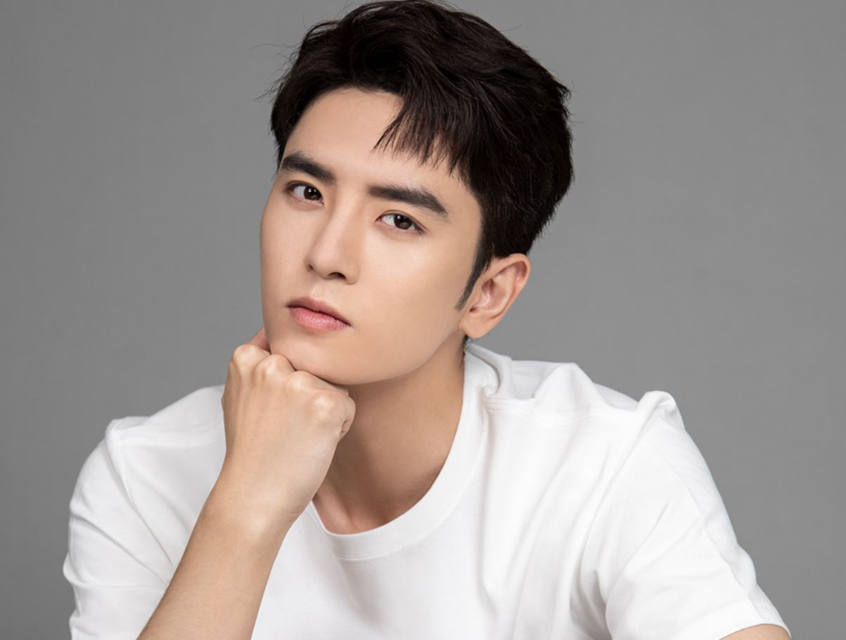 Ngô Hi Trạch nổi tiếng với vai diễn Tây Môn trong "Vườn Sao Băng" phiên bản mới