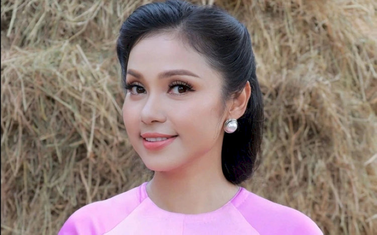 Việt Trinh - nữ diễn viên 7X là biểu tượng nhan sắc của dòng phim "mì ăn liền" thập niên 90