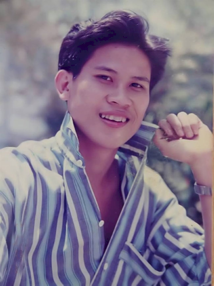 Vẻ đẹp lãng tử của diễn viên Phước Sang ngày trẻ"