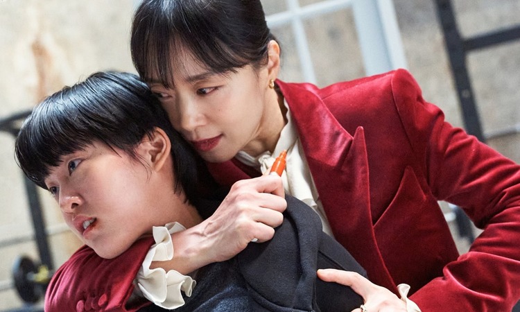 “Khi mẹ đơn thân làm sát thủ” là bộ phim hành động xen lẫn tình cảm đặc sắc và thu hút đông đảo khán giả