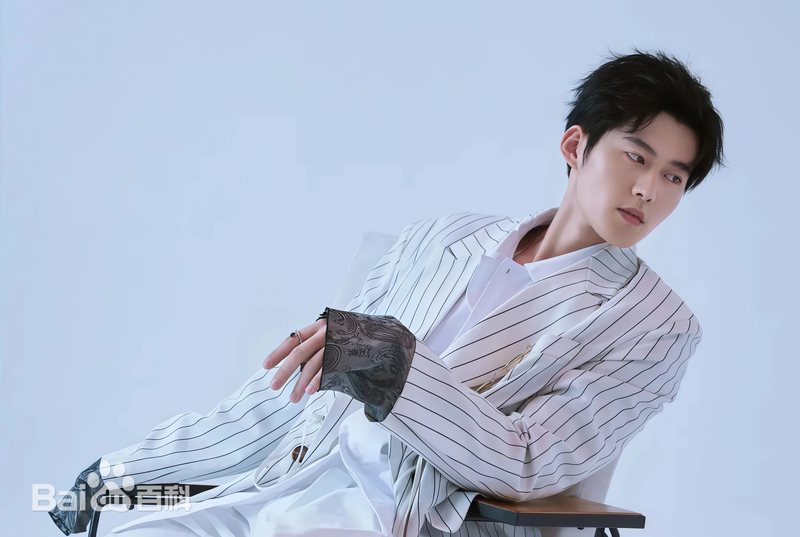 Thư Đồng là một trong những nam diễn viên phim ngắn Trung Quốc đời đầu