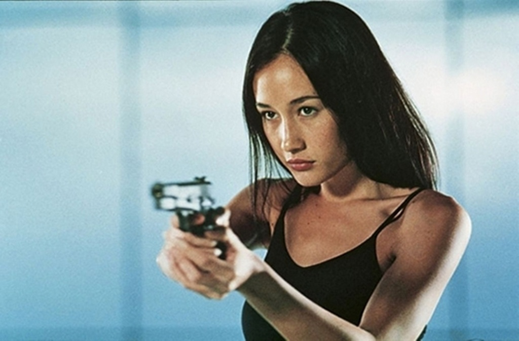 Sống còn – Naked Weapon (2002)