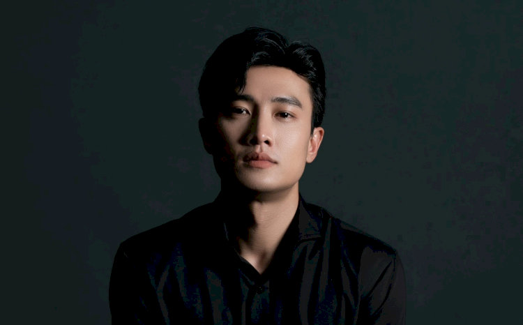 Quốc Trường - nam diễn viên thành công vang dội và được nhiều khán giả yêu thích với vai “trai đểu” trong “Về nhà đi con”