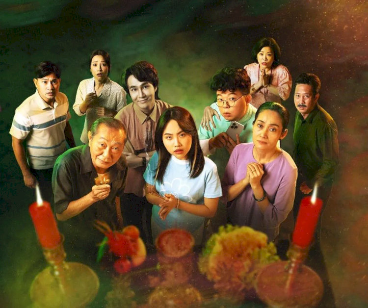 “Nhà gia tiên” đứng Top 1 phòng vé Việt tại thời điểm ra mắt