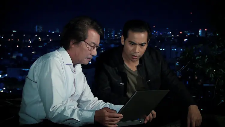 Kịch bản đậm chất hình sự pha trộn tâm lý xã hội, phản ánh rõ rệt hai mặt thiện - ác của con người