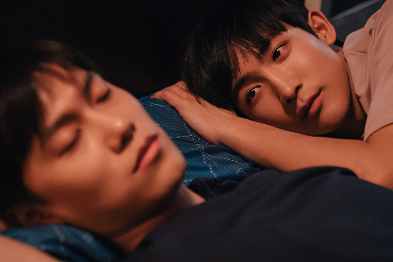 Bộ phim khắc họa sự giằng xé nội tâm, nỗi đau trong tình cảm bị cấm đoán